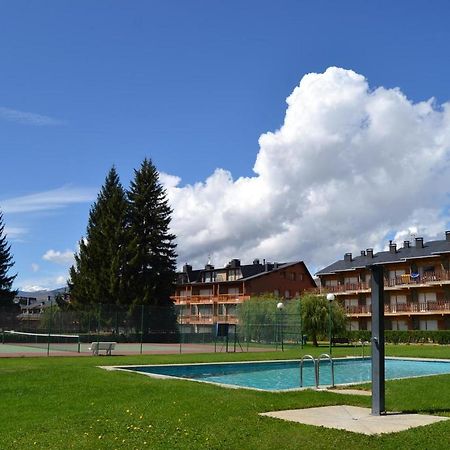 Amplio Apartamento Con Piscina En Llívia Eksteriør billede