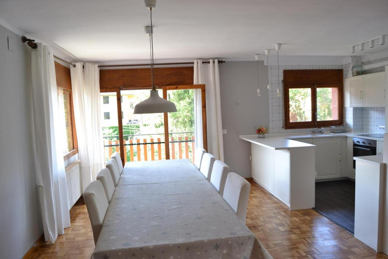 Amplio Apartamento Con Piscina En Llívia Eksteriør billede