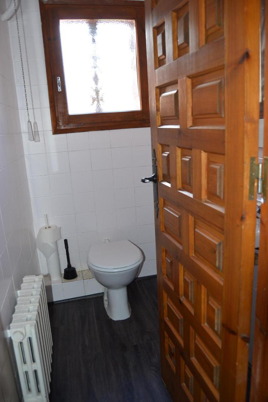 Amplio Apartamento Con Piscina En Llívia Eksteriør billede