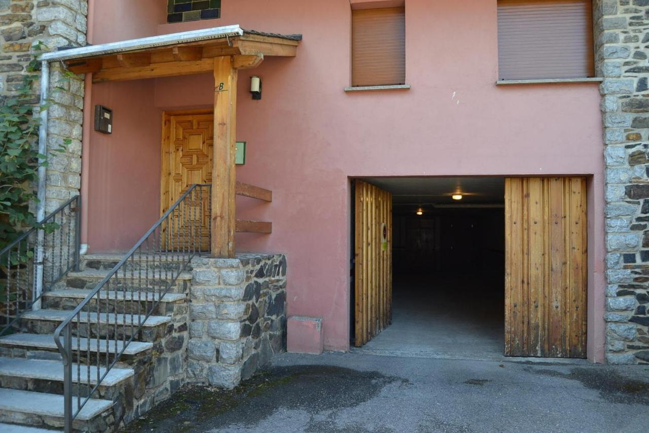 Amplio Apartamento Con Piscina En Llívia Eksteriør billede